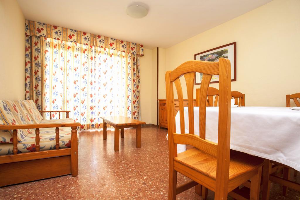 Apartamentos Bahia Dorada Y Iris Salou Buitenkant foto